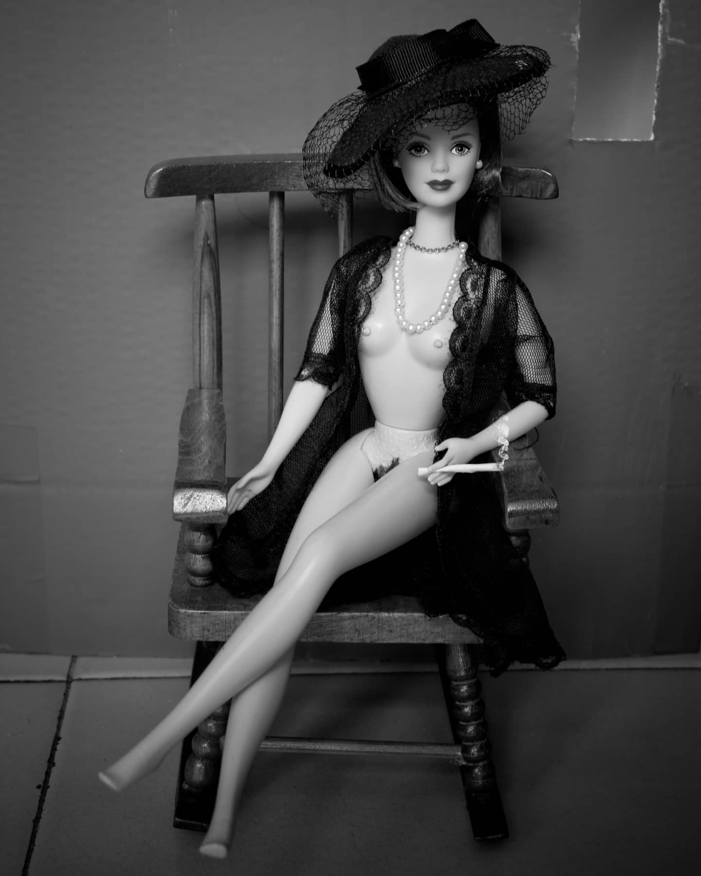 - Emmanuelle -

.
.
.
.
.
.
.
.
#dollstagram #dollphotography #barbiedoll #bnw_mood #bnwart #frenchartist #womenphotographer #parisianartist #femmephotographe #bnw_pictures #bnw_photography #bnw_black #bwlover #blackandwhitephotography #bnw #mattel #emmanuellelefilm