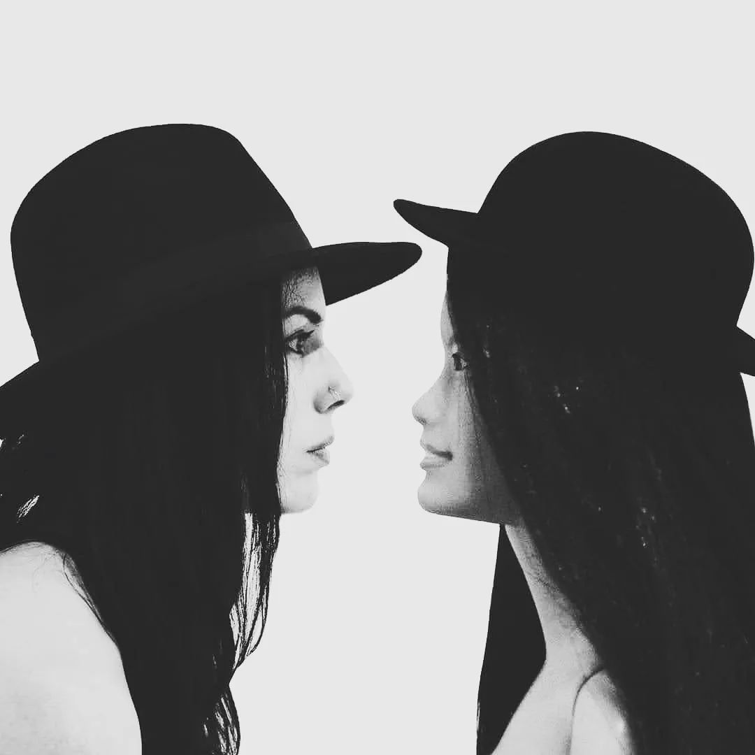 ▪️Twin▪️

.
.
.
.
.
#dollstagram #dollphotography #barbiedoll #bnw_mood #bnwart #frenchartist #womenphotographer #parisianartist #femmephotographe #bnw_pictures #bnw_photography #bnw_black #bwlover #blackandwhitephotography #bnw #mattel